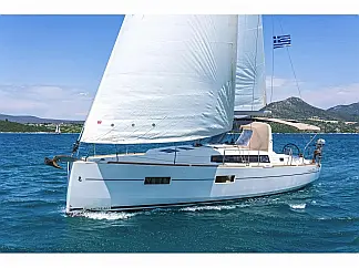 Oceanis 38 - External image
