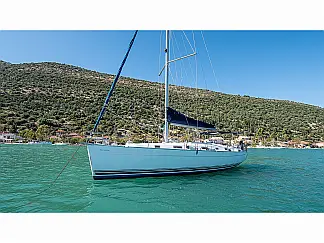 Beneteau 43 - External image