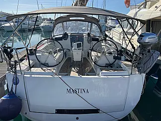 Sun Odyssey 419 - External image