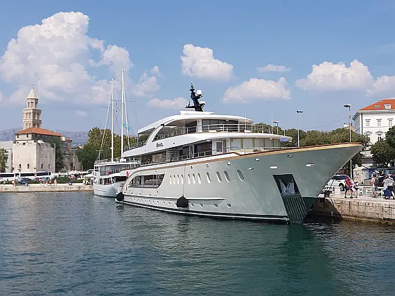 Motoryacht Riva - Immagine esterna