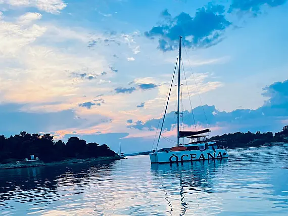 Lagoon 450  Flybridge