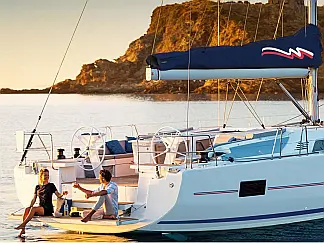 Moorings 46.4 - External image