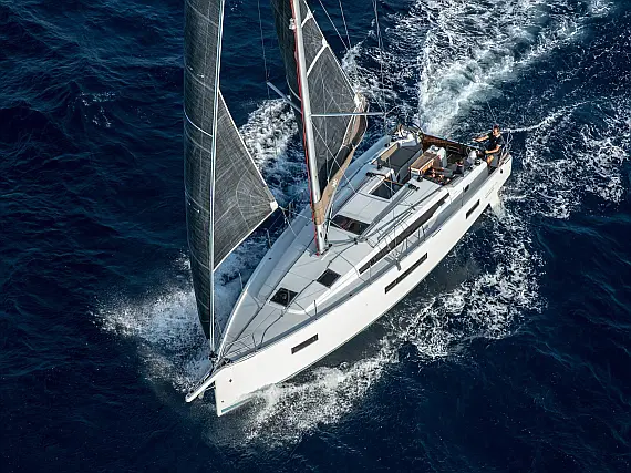 Sun Odyssey 410 - Immagine esterna