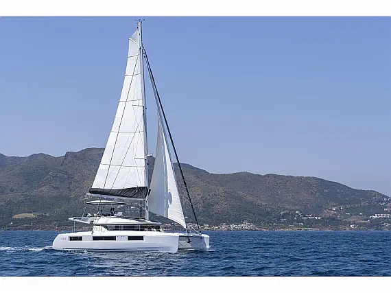 Lagoon 51