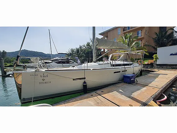 Jeanneau Sun Odyssey 409 - External image