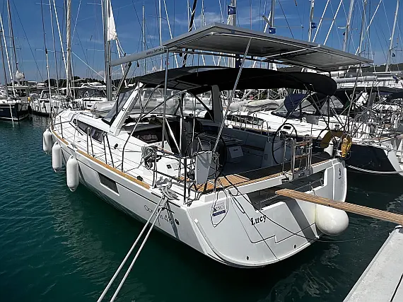 Oceanis 48