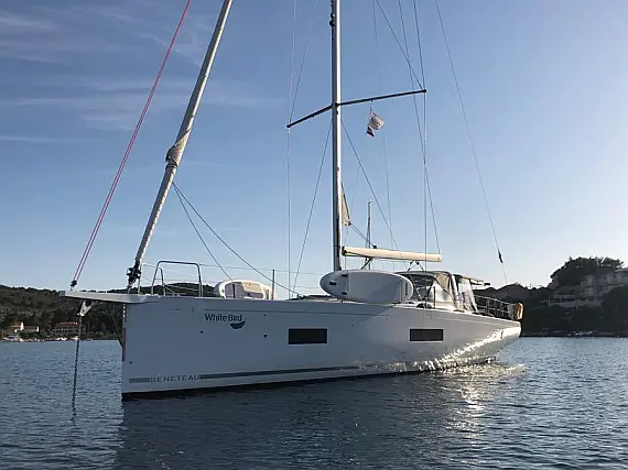 Oceanis Yacht 54 - Immagine esterna