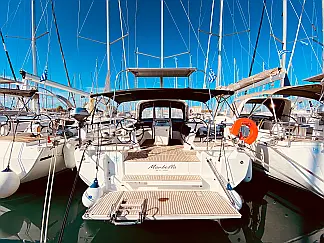 Oceanis 46.1 - External image
