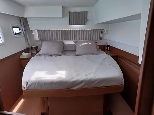 boat-image