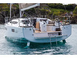 Sun Odyssey 410 - External image