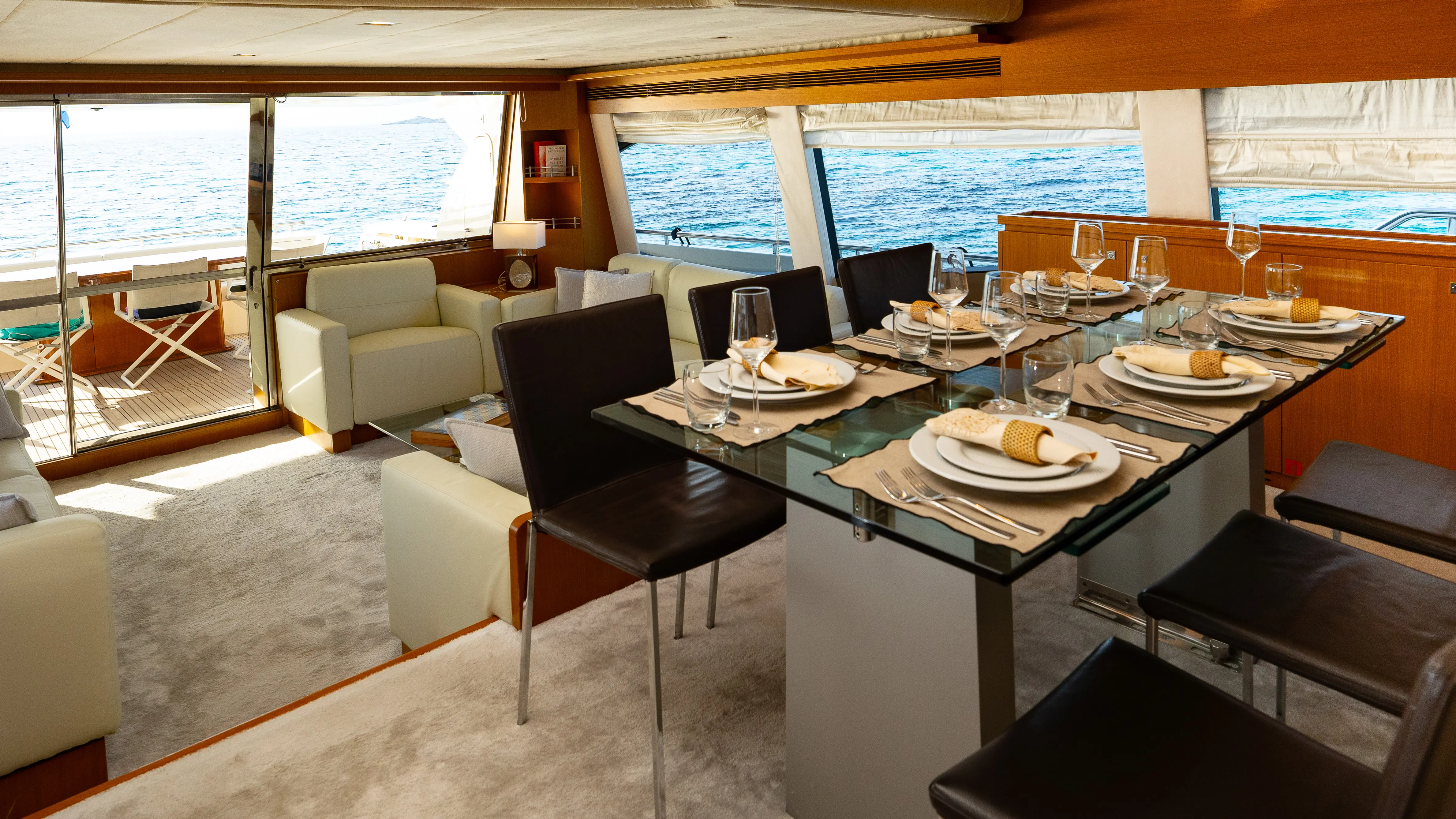 Ferretti 780 Motor Yacht