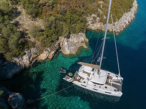 Lagoon 46