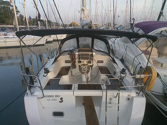 Oceanis 34