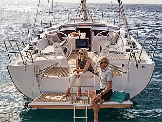 Hanse 418