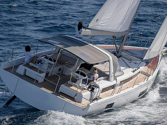 Beneteau 54 - Immagine esterna