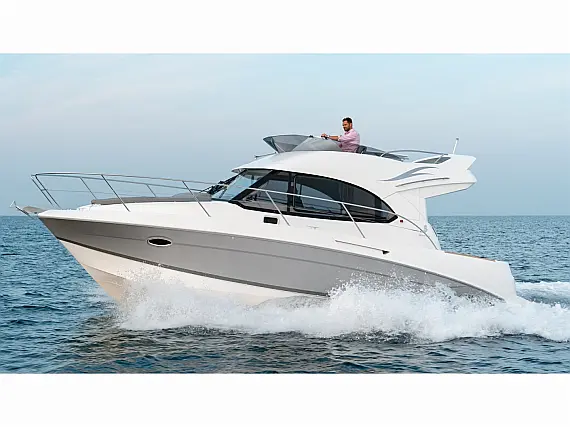 Beneteau Antares 32 fly - Immagine esterna