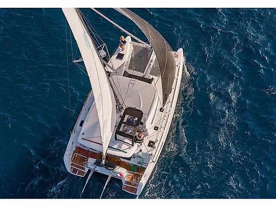 Lagoon 40