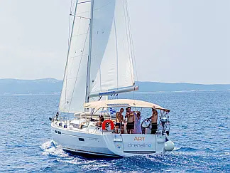 Sun Odyssey 479 Full refit 2024 ( new Bimini - Spray hood - new exterior cushions - new outboard ) - External image