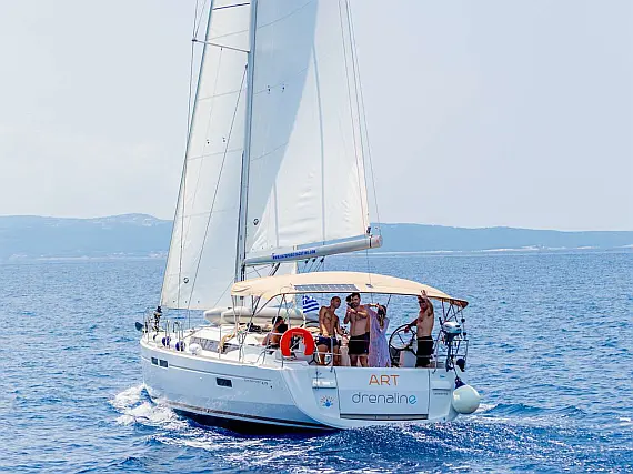 Sun Odyssey 479 Full refit 2024 ( new Bimini - Spray hood - new exterior cushions - new outboard )