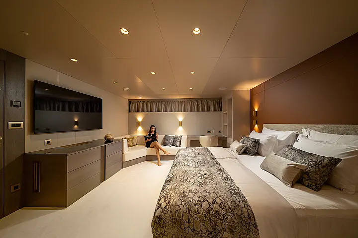 Luxury Sailing Yacht Nocturno - 