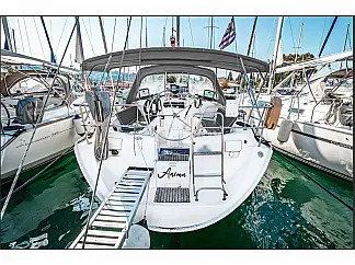 Oceanis Clipper 361 - External image