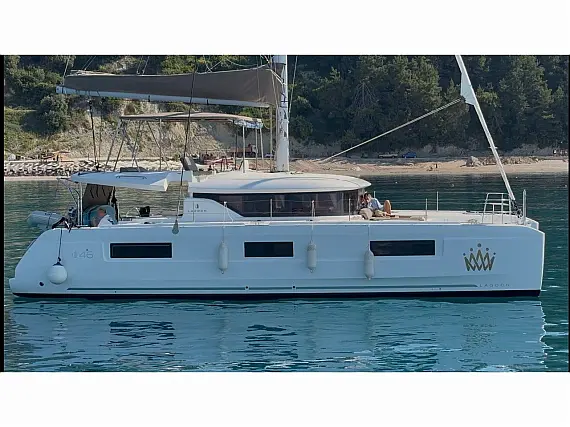 Lagoon 46 AC&GEN/ WM/ CAM/ WI-FI 2025