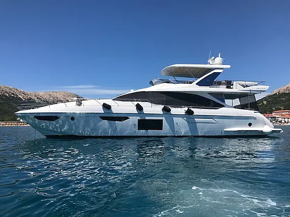 Azimut 72 Fly - External image
