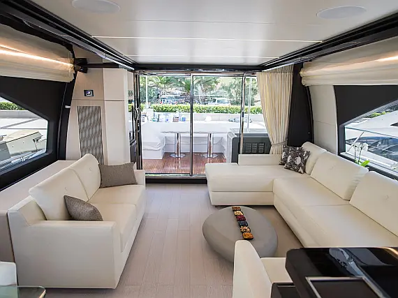 Azimut 72 Fly - Internal image