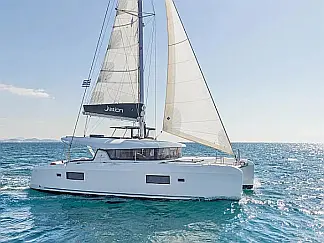 Lagoon 42 A/C & GEN & WM - External image