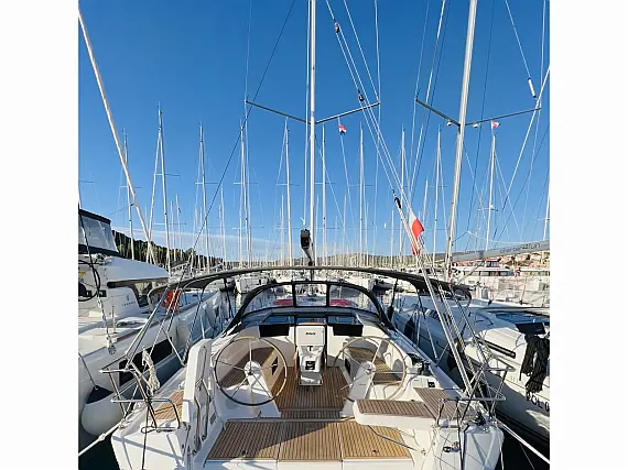 Hanse 418 - Immagine esterna