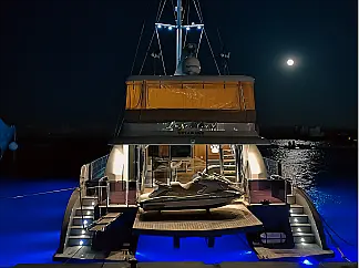 Catamaran - [External image]