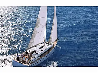 Bavaria Cruiser 46 - External image