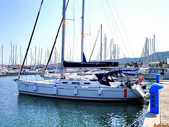 Dufour 44