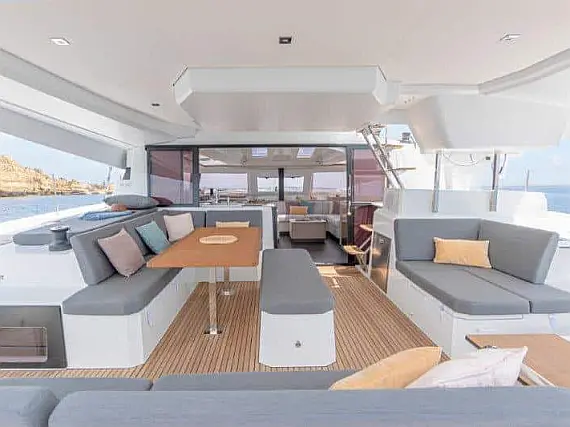 Elba 45 - [Internal image]