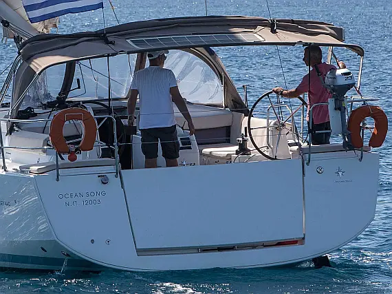Sun Odyssey 440