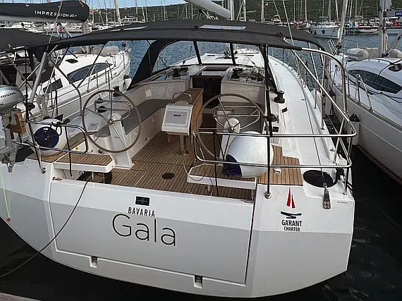 Bavaria C42 - Immagine esterna