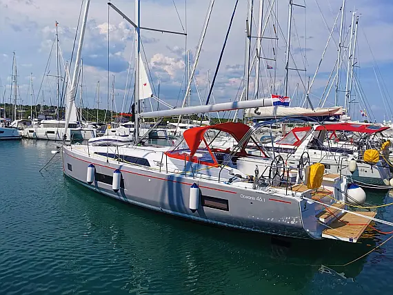 Oceanis 46.1 - owner version