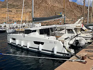 Isla 40 - External image