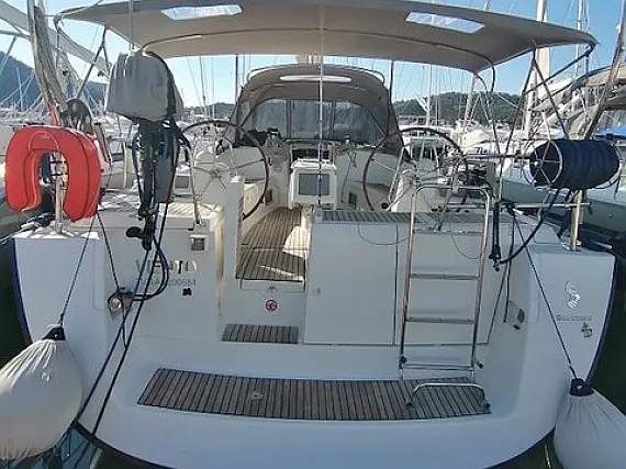 Oceanis 46