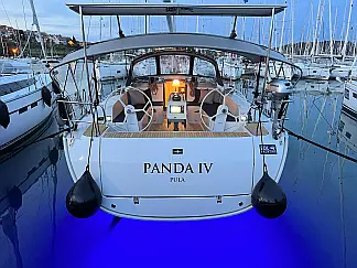 Bavaria Cruiser 46 - External image