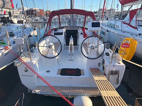 Oceanis 30.1