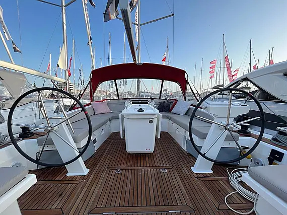 Oceanis 46.1 - owner version