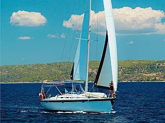 Elan 45 - External image