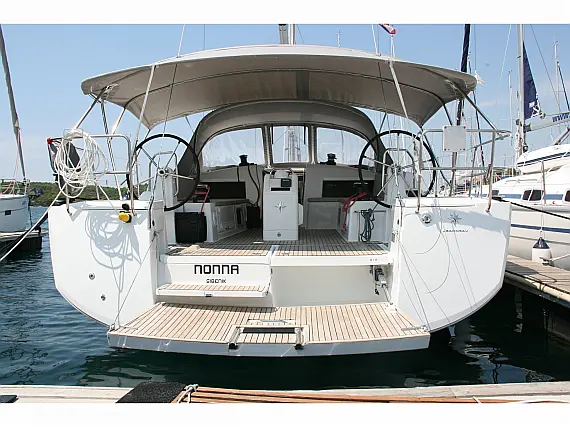 Sun Odyssey 490 - Immagine esterna