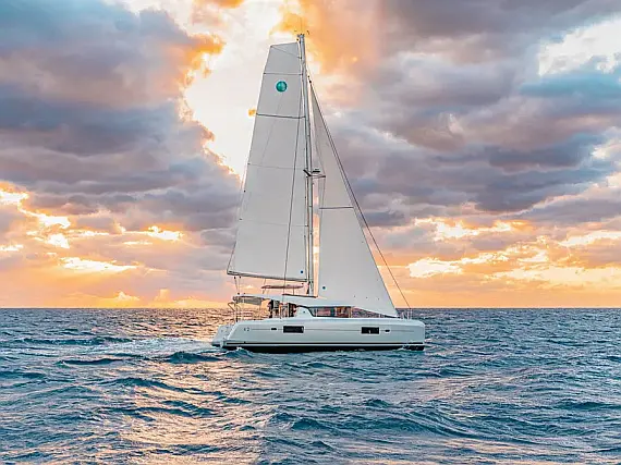 Lagoon 42
