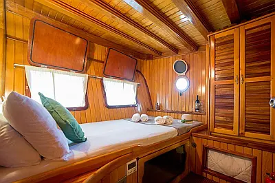 boat-image