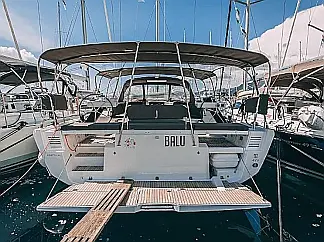Dufour 470 - External image