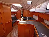 Bavaria 37 - Internal image