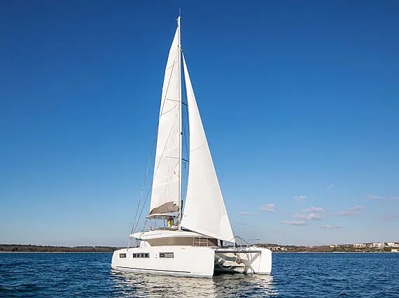 Lagoon 50