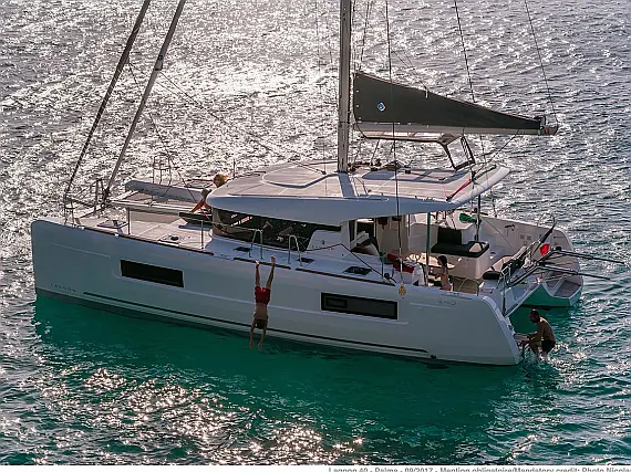 Lagoon 40